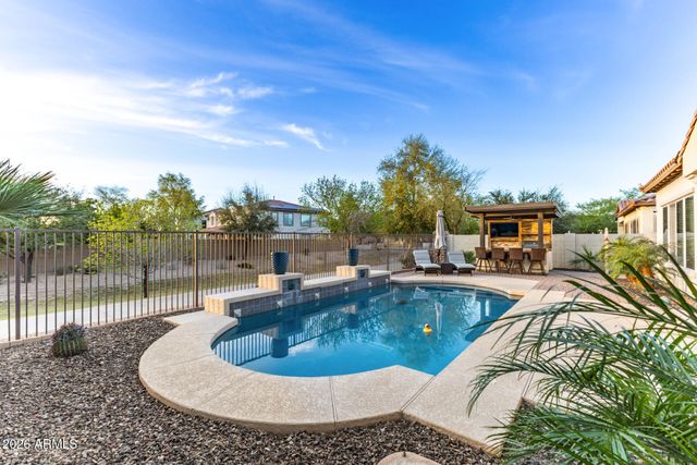 4390 S WHITE Drive, Chandler, AZ 85249