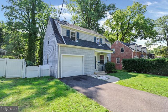 75 PARK DR, Cherry Hill, NJ 08002