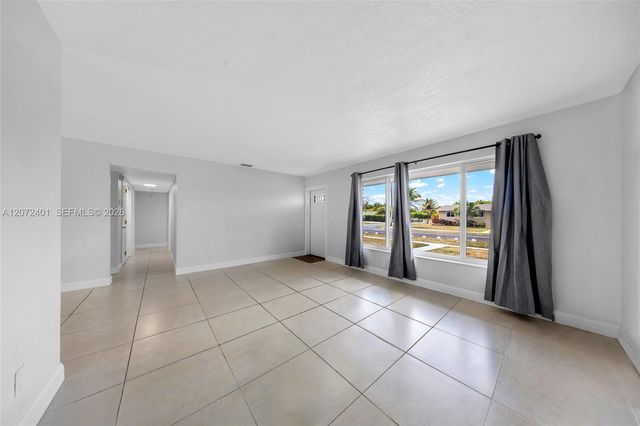 8801 SW 17th Street, Miami, FL 33165