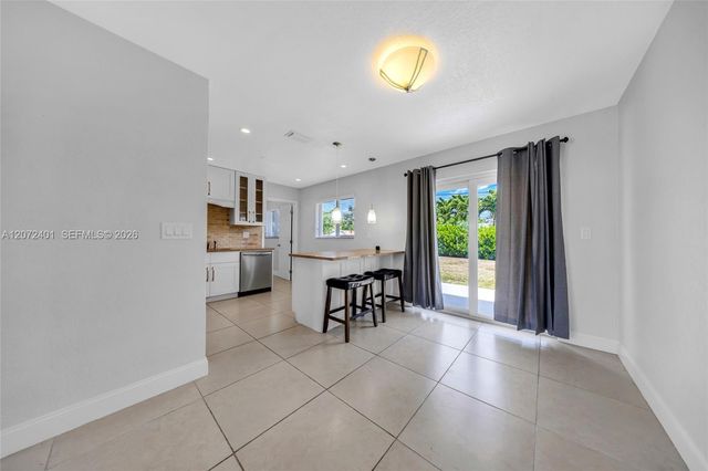 8801 SW 17th Street, Miami, FL 33165