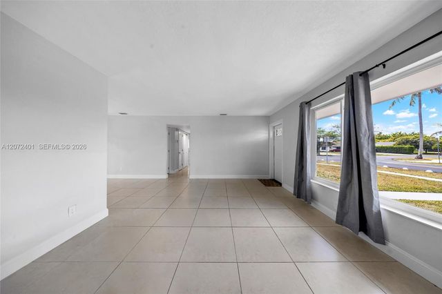 8801 SW 17th Street, Miami, FL 33165