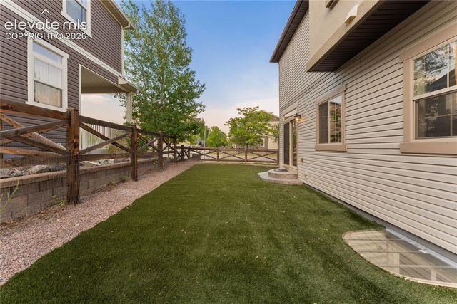 8290 Longleaf Lane, Colorado Springs, CO 80927