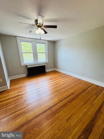 7327 N 20TH ST, Philadelphia, PA 19138