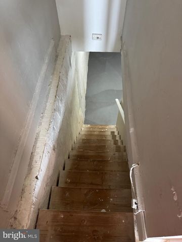 7327 N 20TH ST, Philadelphia, PA 19138