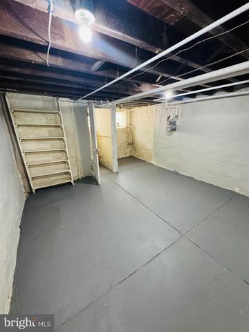7327 N 20TH ST, Philadelphia, PA 19138