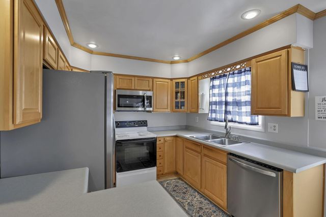 79 James Avenue, Heath, OH 43056