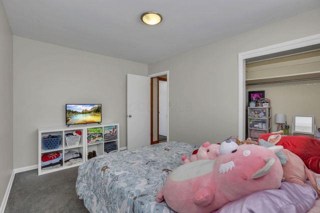 79 James Avenue, Heath, OH 43056