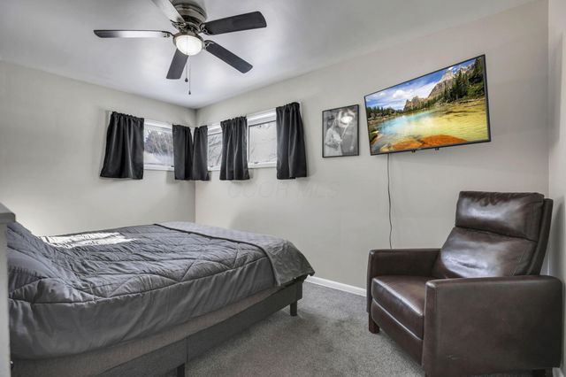 79 James Avenue, Heath, OH 43056