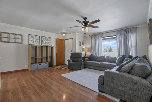 79 James Avenue, Heath, OH 43056