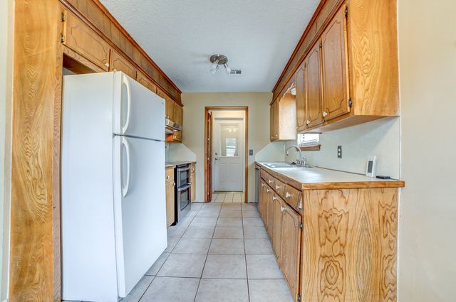 200 W Delmar Street, Broken Arrow, OK 74012