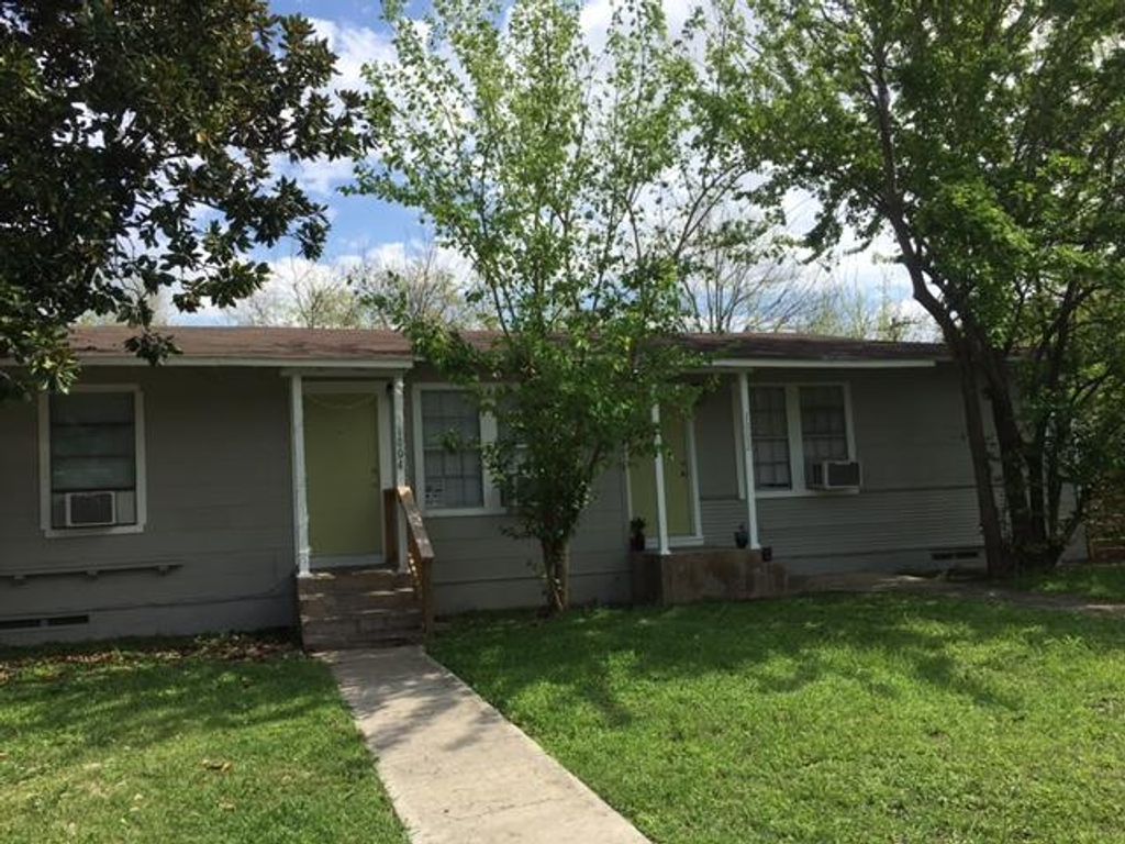 1002 Haynes ST, San Marcos, TX 78666