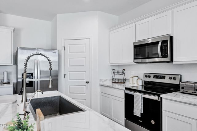 2939 W Shanley Ave Avenue, Apache Junction, AZ 85120