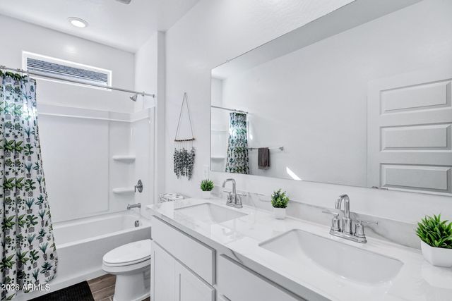 2939 W Shanley Ave Avenue, Apache Junction, AZ 85120