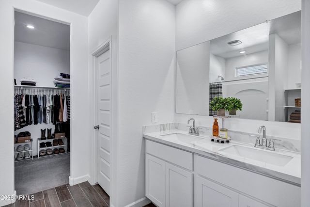 2939 W Shanley Ave Avenue, Apache Junction, AZ 85120