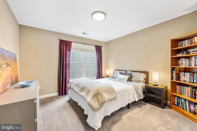 2910 GRAY ST, Oakton, VA 22124
