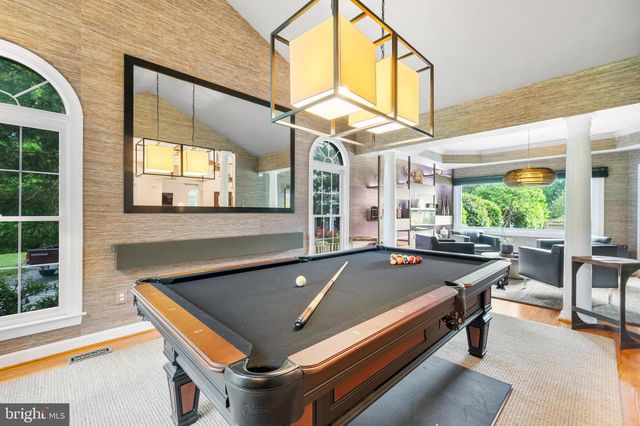 2910 GRAY ST, Oakton, VA 22124