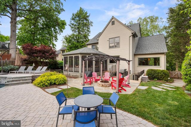 2910 GRAY ST, Oakton, VA 22124