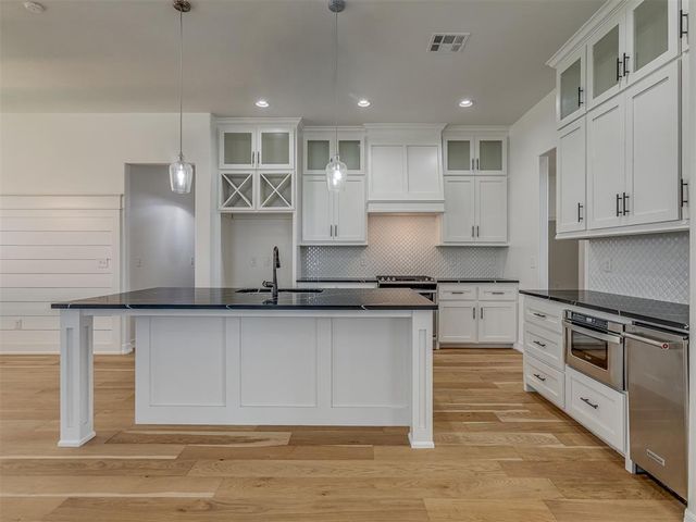 8429 NW 133rd Street, Oklahoma City, OK 73142