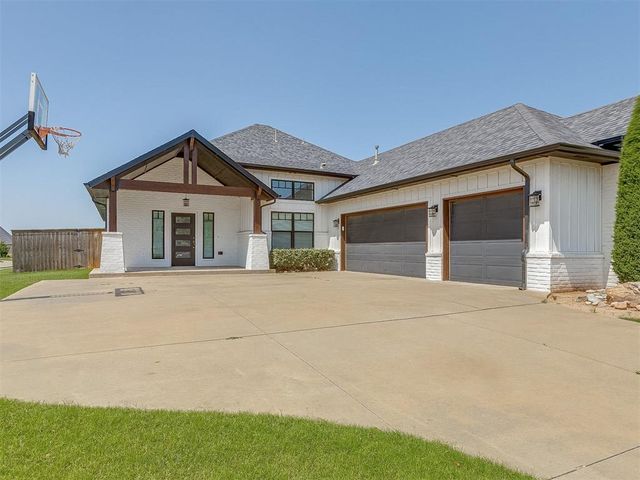 8429 NW 133rd Street, Oklahoma City, OK 73142