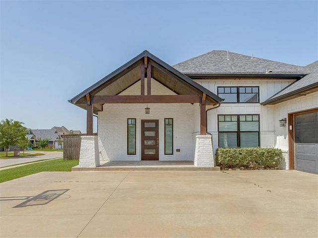8429 NW 133rd Street, Oklahoma City, OK 73142