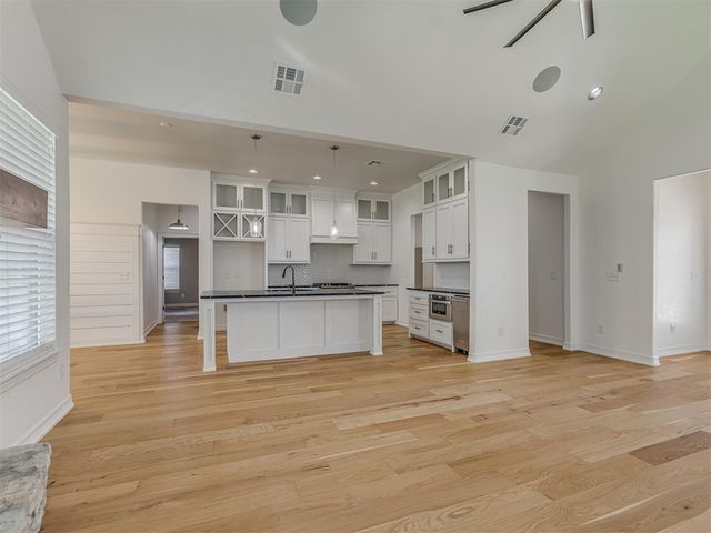 8429 NW 133rd Street, Oklahoma City, OK 73142