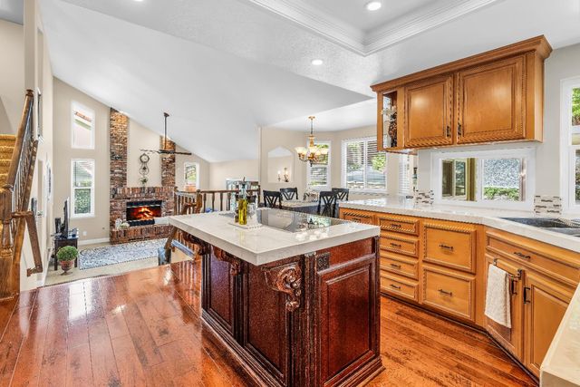 232 Silberhorn Dr, Folsom, CA 95630