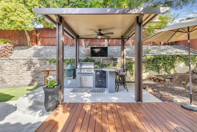 232 Silberhorn Dr, Folsom, CA 95630