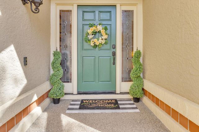 232 Silberhorn Dr, Folsom, CA 95630