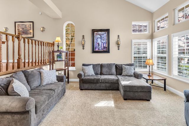 232 Silberhorn Dr, Folsom, CA 95630