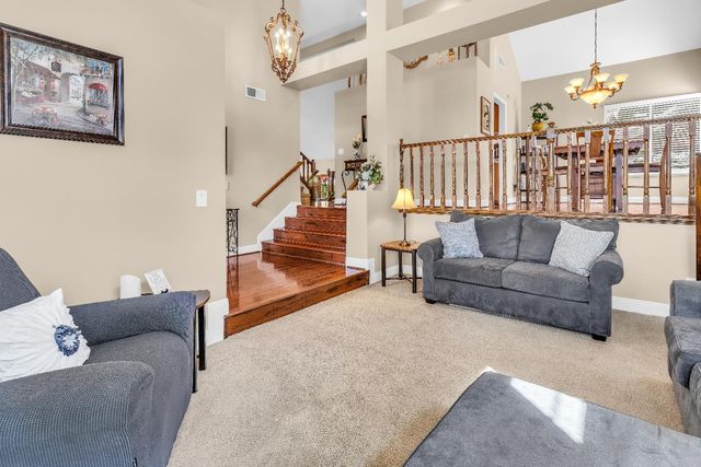 232 Silberhorn Dr, Folsom, CA 95630