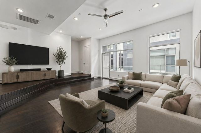 5228 Maxie Street B, Houston, TX 77007