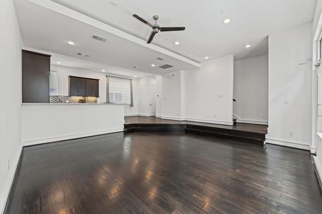 5228 Maxie Street B, Houston, TX 77007