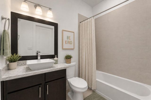 5228 Maxie Street B, Houston, TX 77007