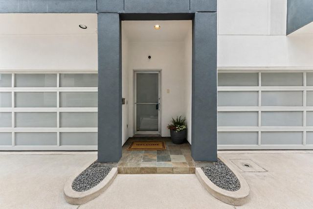 5228 Maxie Street B, Houston, TX 77007