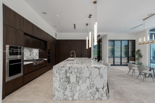 12900 SW 63rd Ave, Pinecrest, FL 33156