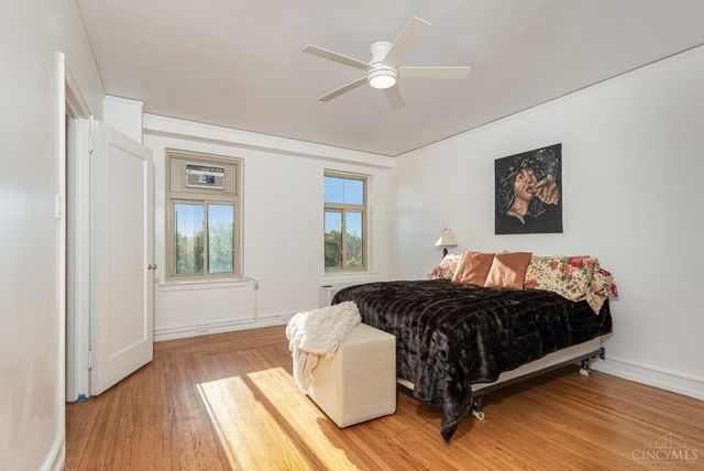 3900 Rose Hill Avenue, Cincinnati, OH 45229