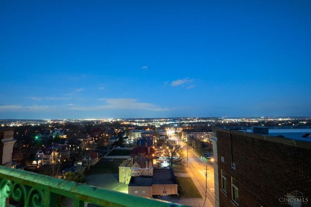 3900 Rose Hill Avenue, Cincinnati, OH 45229