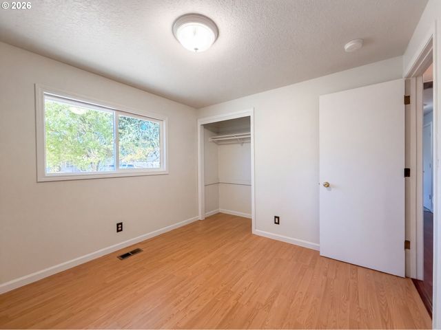 2444 Se 55TH Ave, Hillsboro, OR 97123