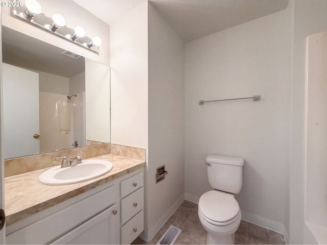 2444 Se 55TH Ave, Hillsboro, OR 97123