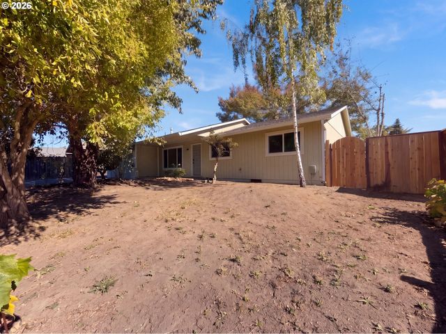 2444 Se 55TH Ave, Hillsboro, OR 97123