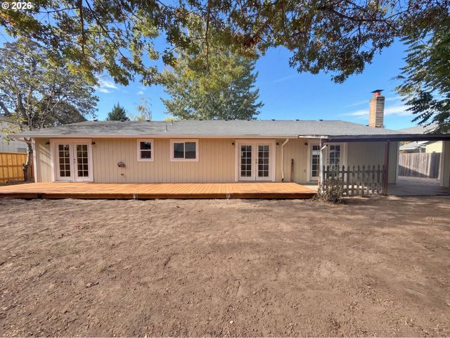 2444 Se 55TH Ave, Hillsboro, OR 97123
