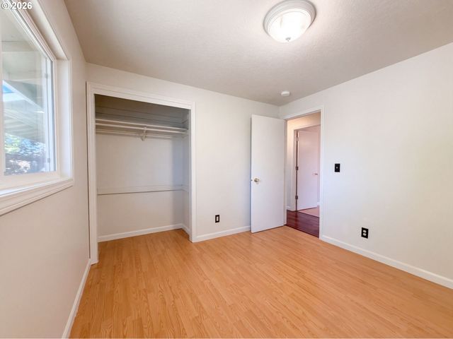 2444 Se 55TH Ave, Hillsboro, OR 97123