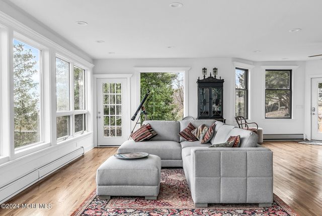 157 Portland Road, Highlands, NJ 07732