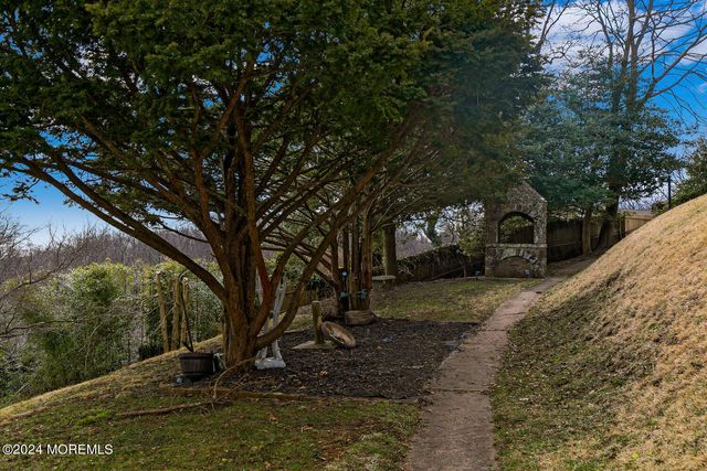 157 Portland Road, Highlands, NJ 07732