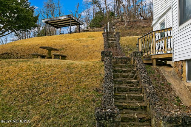 157 Portland Road, Highlands, NJ 07732