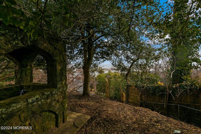 157 Portland Road, Highlands, NJ 07732