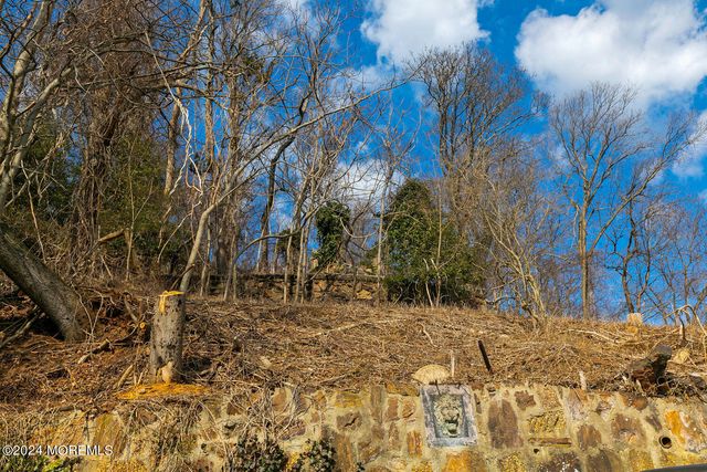 157 Portland Road, Highlands, NJ 07732