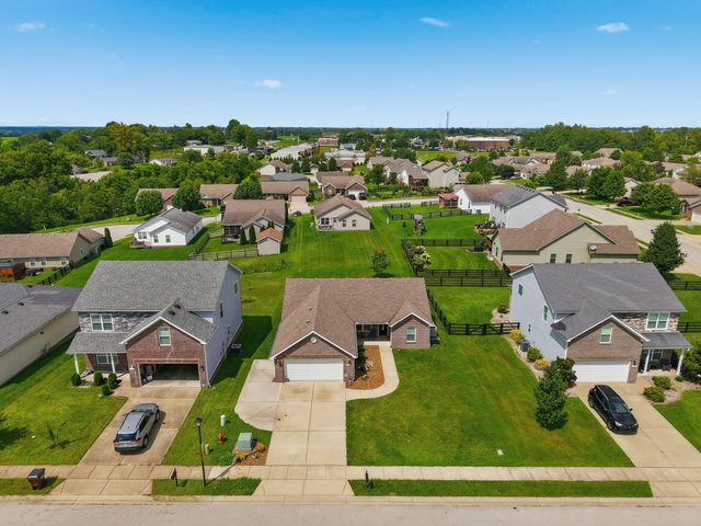 604 Fairfax Lane, Richmond, KY 40475