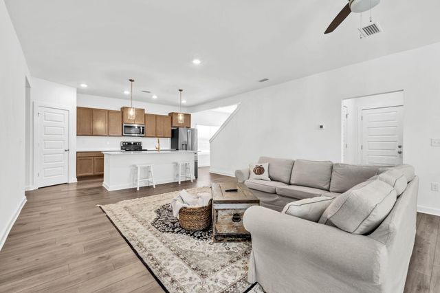 464 Arrowwood Boulevard, Freeport, FL 32439