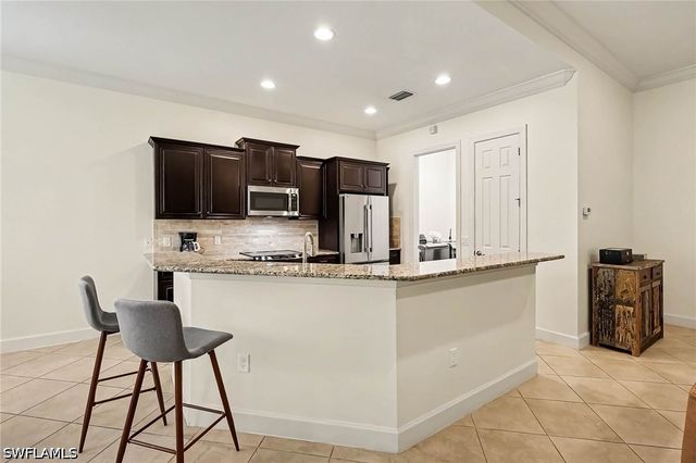 10534 Yorkstone DR, Bonita Springs, FL 34135